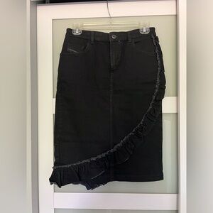 Diesel black denim ruffle skirt in size 26